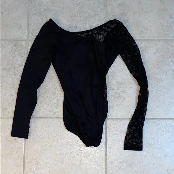 Black Lace Sleeve Leotard - Picture 1 of 1